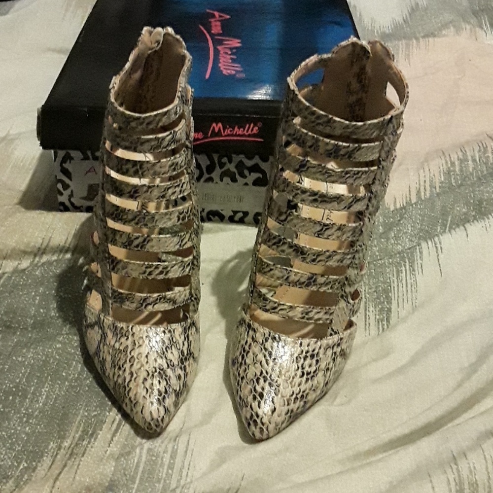 Women's cage snake print 4 inch heels - Picture 1 of 4
